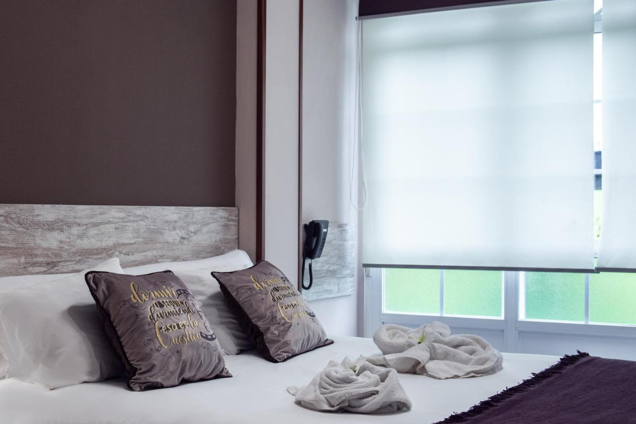 Hotel Ancora Urban Center Finisterre Bagian luar foto